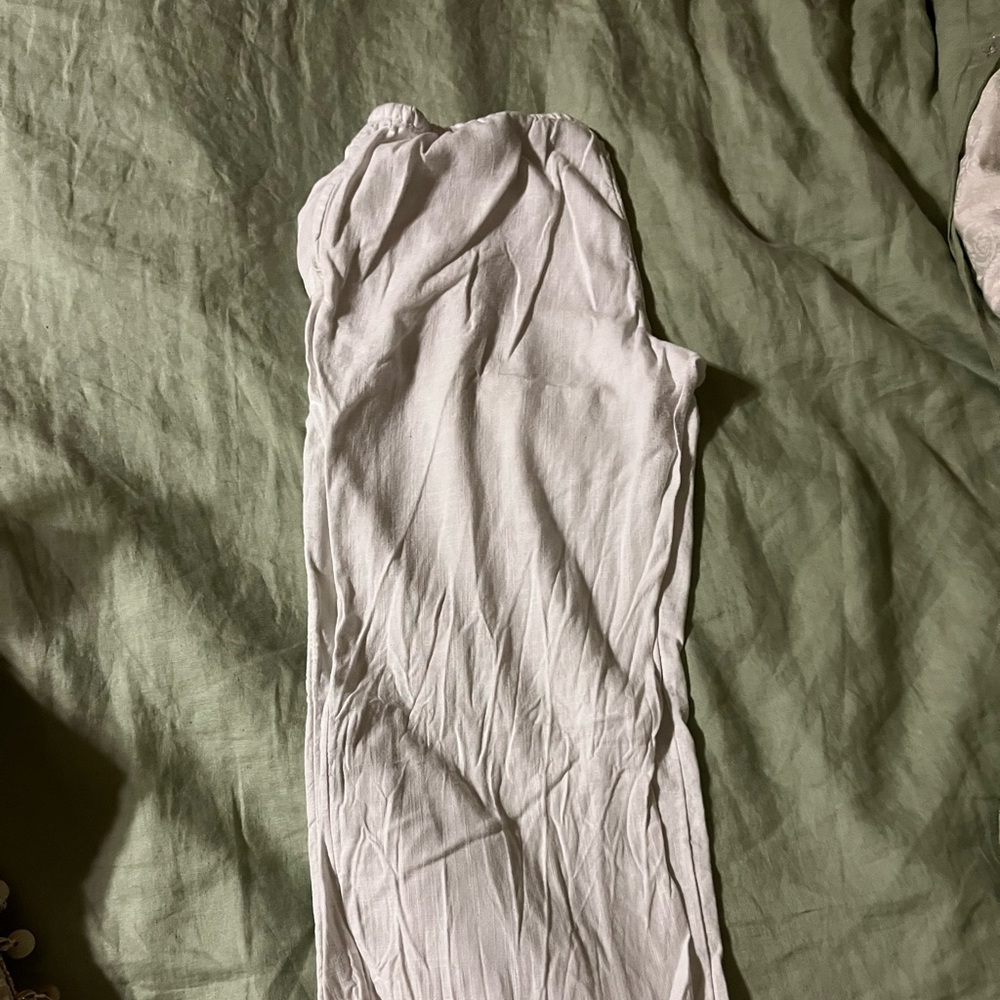White linen pants size M